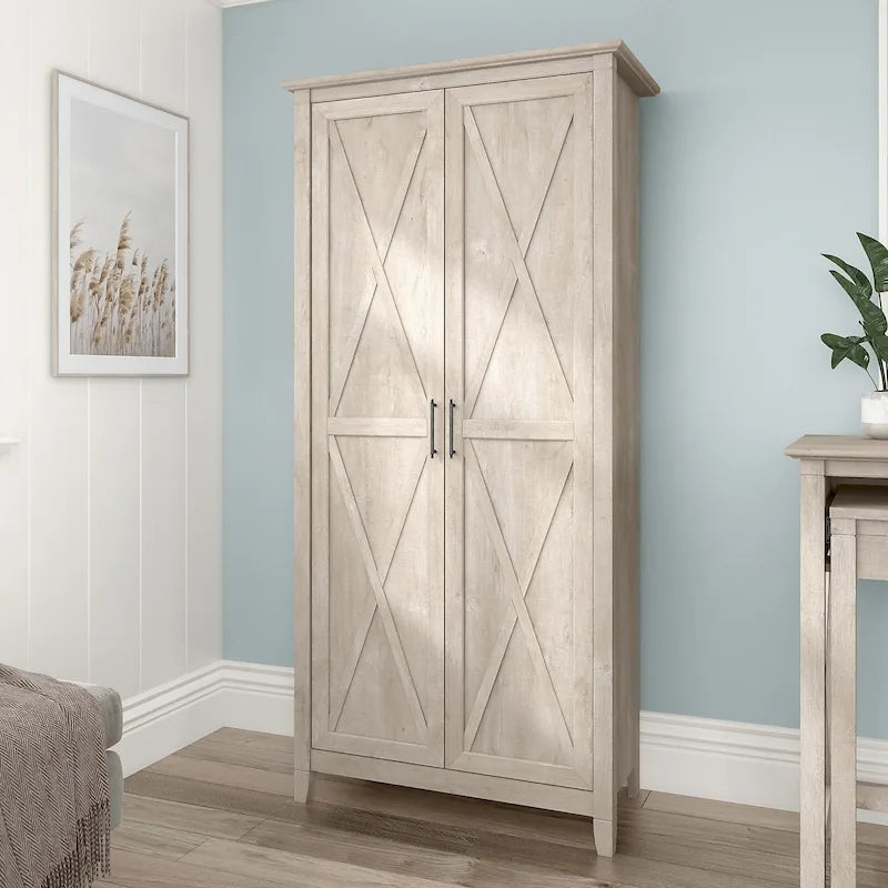 Armoire de rangement haute avec portes et étagères