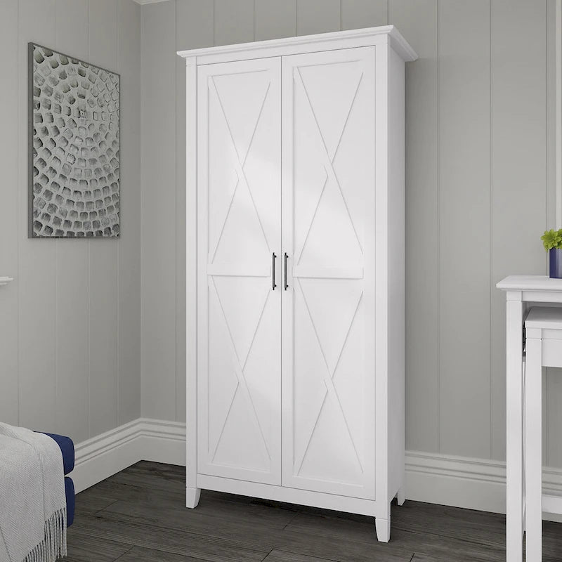Armoire de rangement haute avec portes et étagères