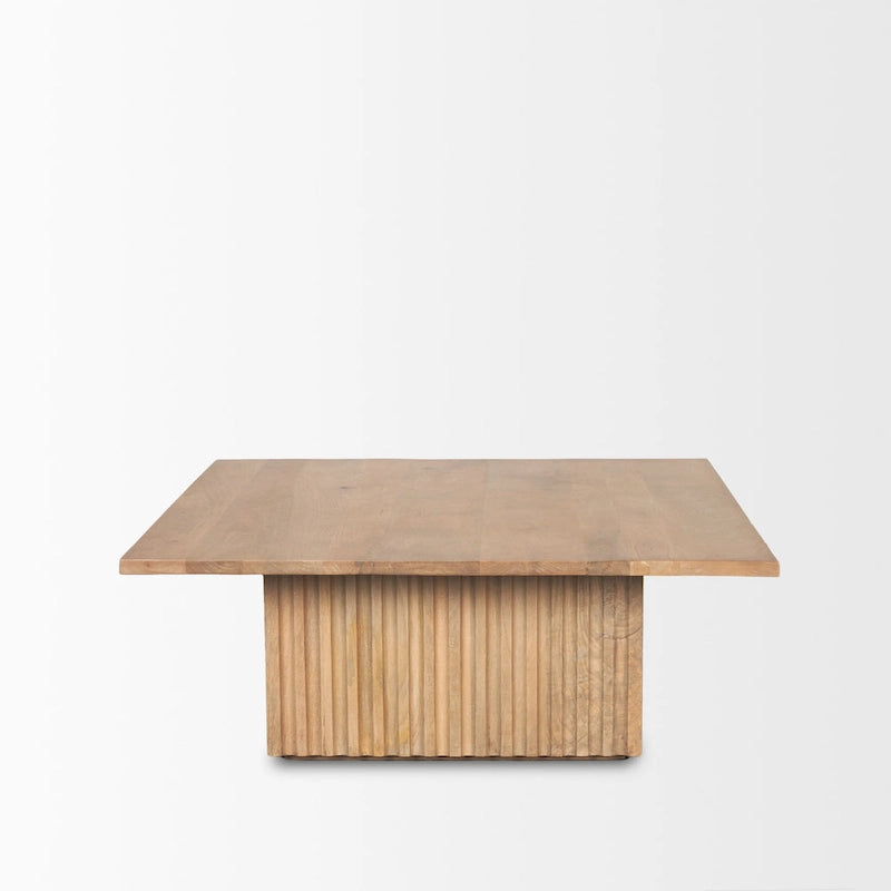 Table basse carrée June en bois marron clair cannelé