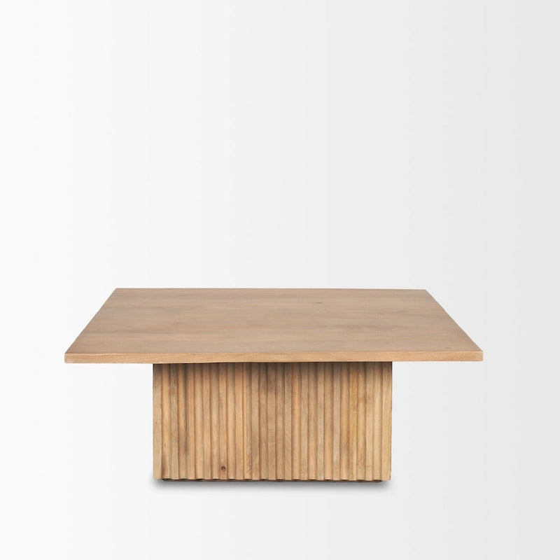Table basse carrée June en bois marron clair cannelé