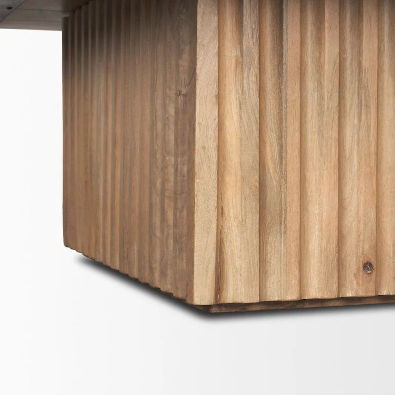 Table basse carrée June en bois marron clair cannelé