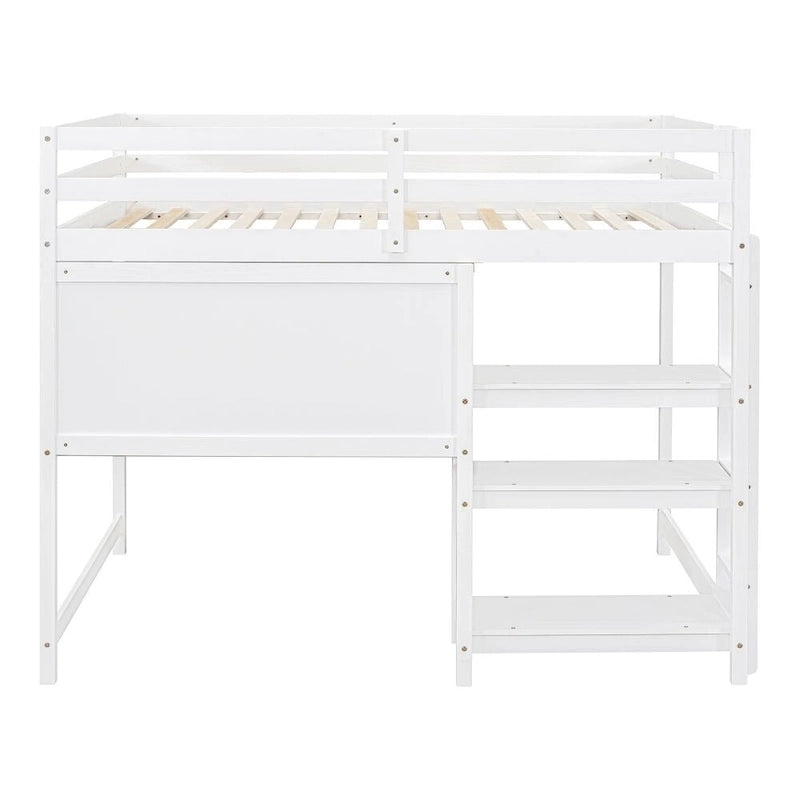 Lit mezzanine en bois pleine grandeur avec étagères, bureau et tableau d'écriture